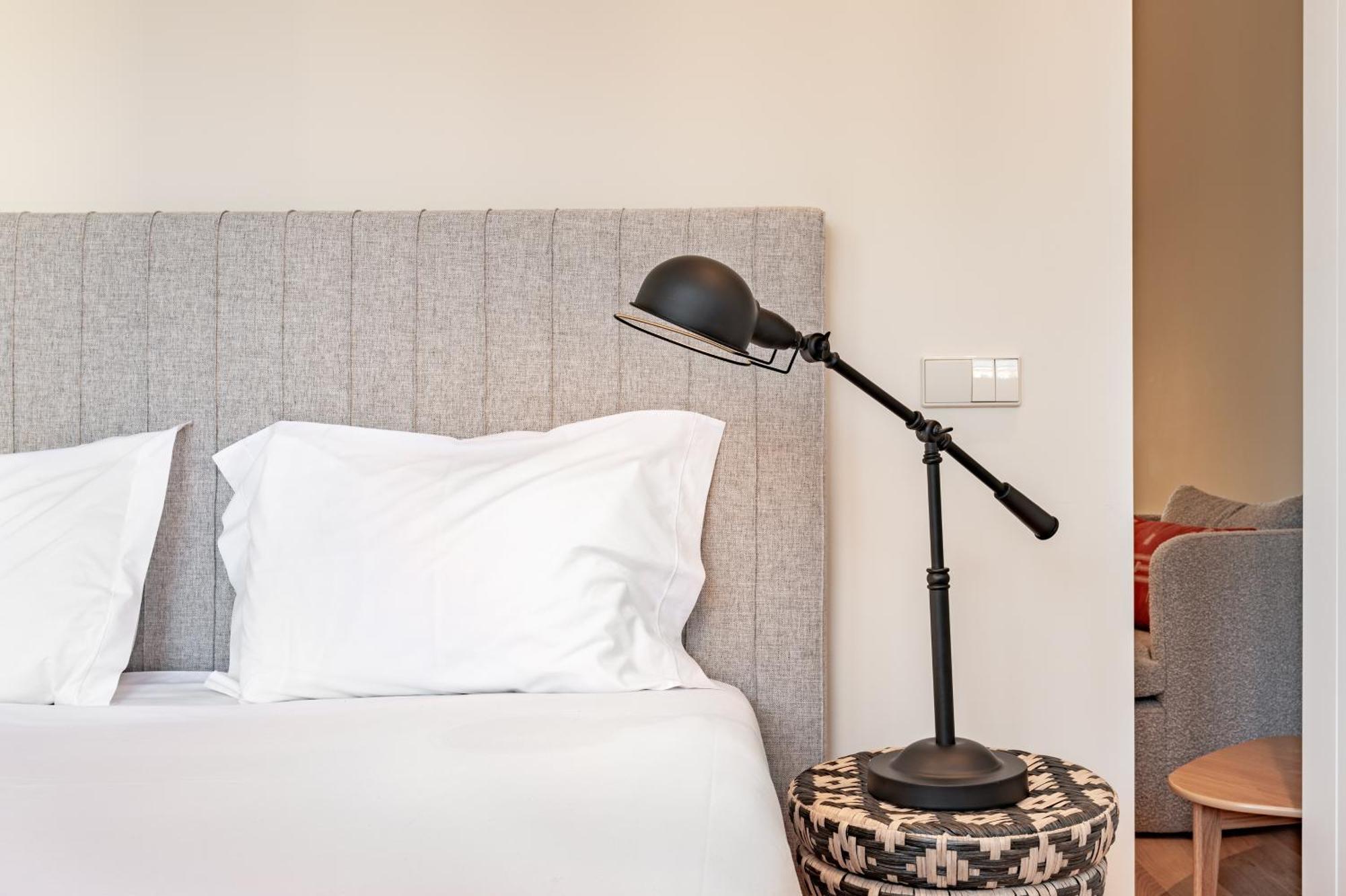 Viva 4 Suites Batalha Residence & Size Flats Batalha 波尔图 外观 照片
